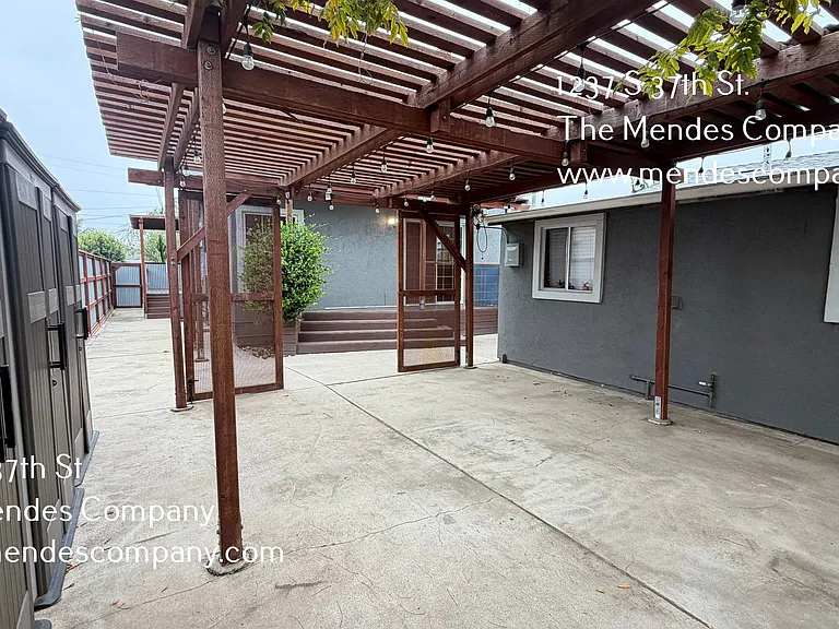 1237 S 37th St #FRONT HOUSE — Photo 31