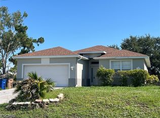 4024 26th St SW, Lehigh Acres, FL 33976
