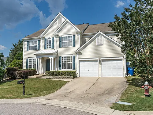 5404 Glorietta Cir Photo 1