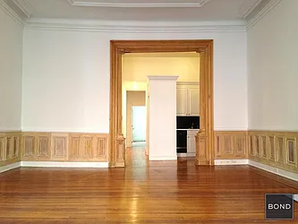 Rented by Bond New York