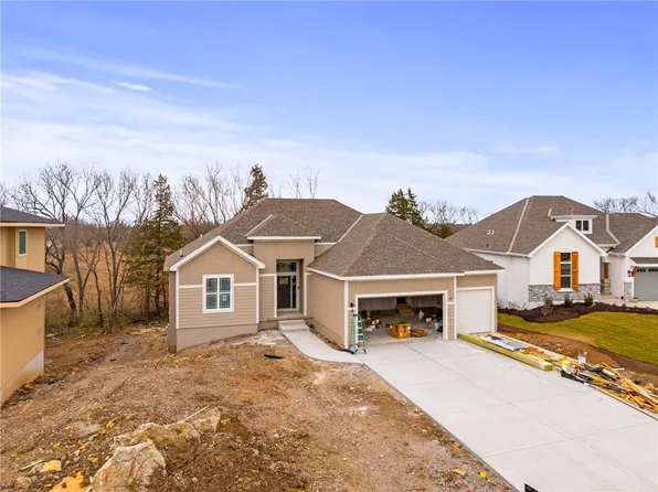 25030 W 141st St, Olathe, KS 66061