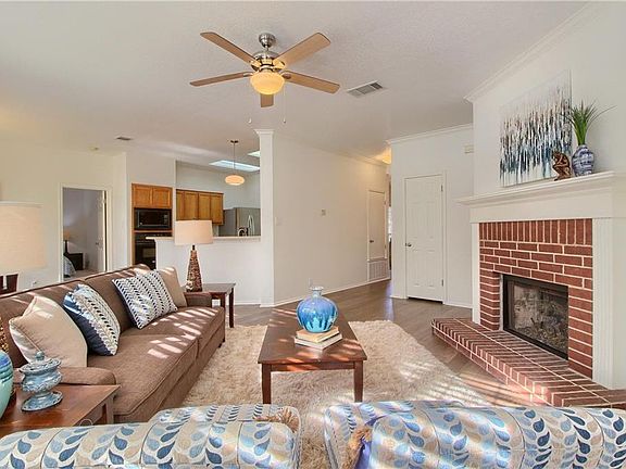 5th image of 6909 Bancroft Woods Dr