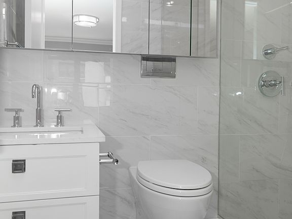 5th image of 305 E 86th St #6SE
