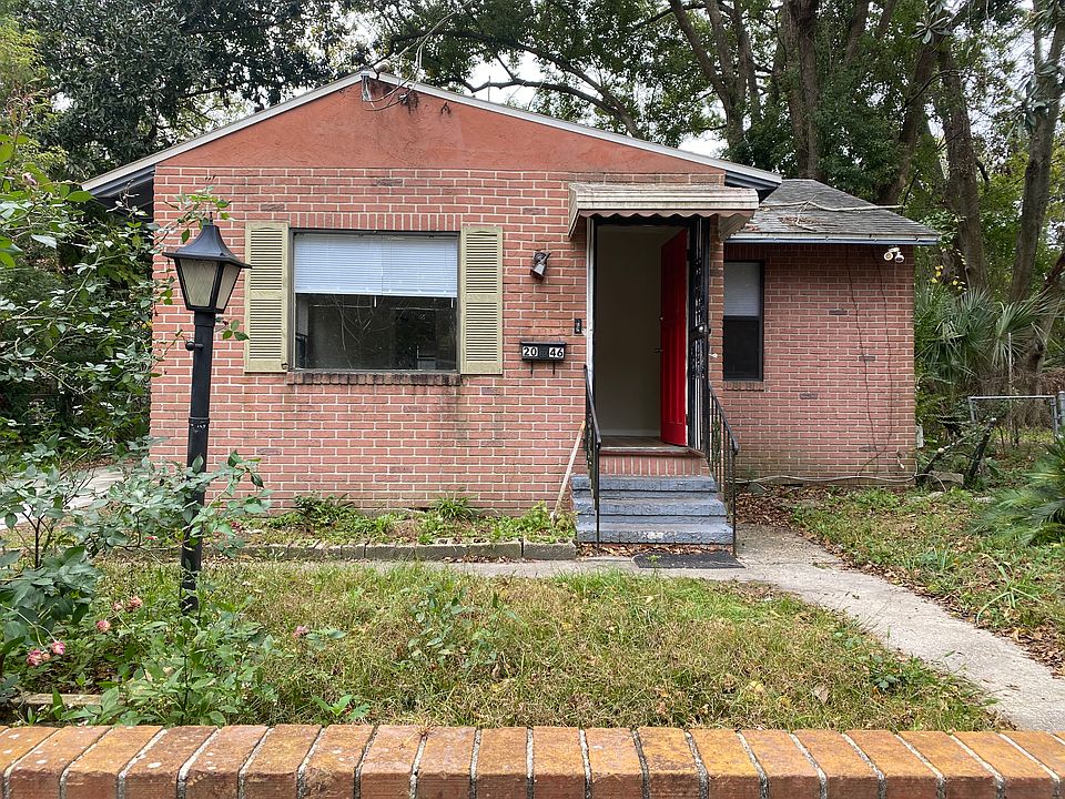 1st image of 2046 W 17th St