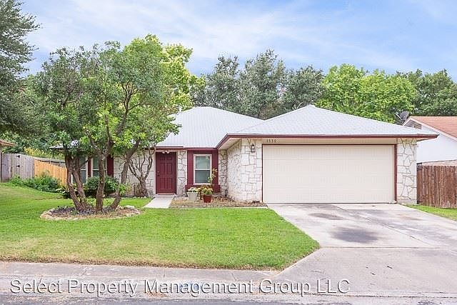 1st image of 3330 Cadbury Dr
