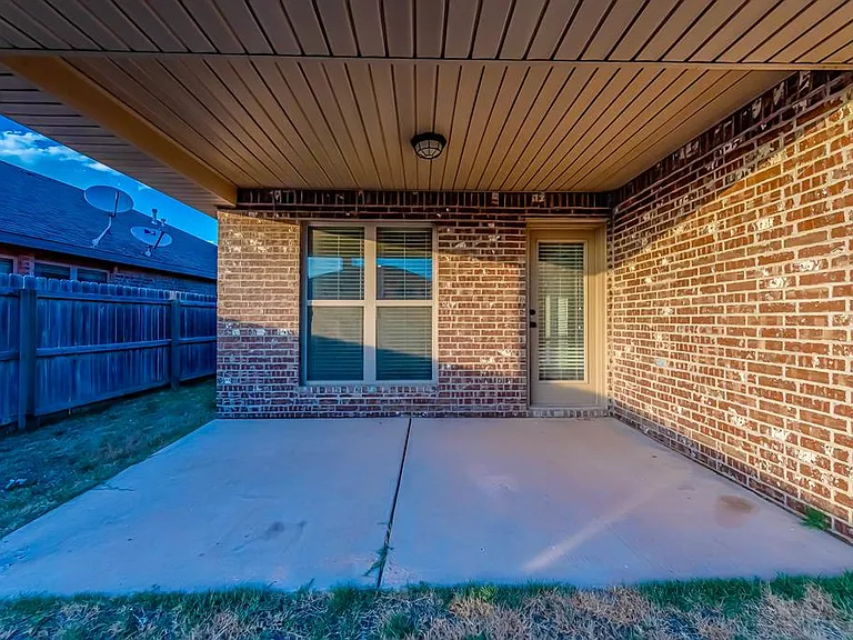 401 Mel Ott Ln — Photo 28