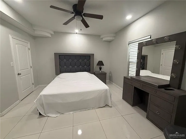 204 W Rutherford Ave #4 — Photo 9