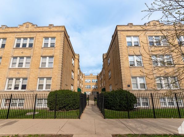 4043 N Mozart St #45.5-3E