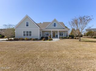 201 Mears Cir, Hampstead, NC 28443