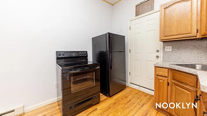 Rented by Nooklyn NYC LLC | media 3