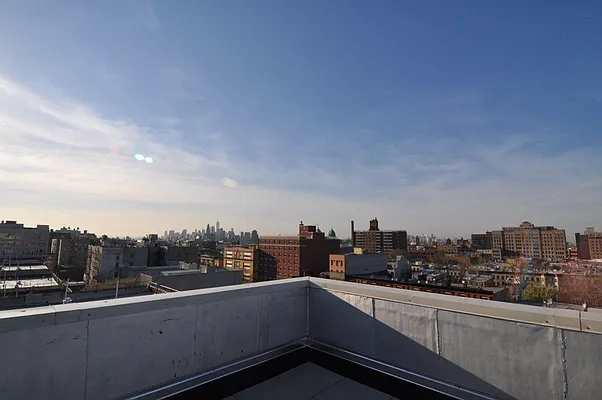 Rented by EXR Somerset LLC | media 28