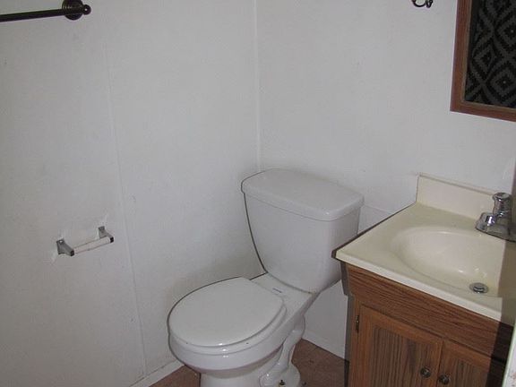 5th image of 643 Alcazar St SE APT A