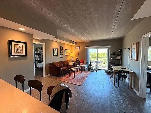 1334 W Morse Ave #506 Photo 1