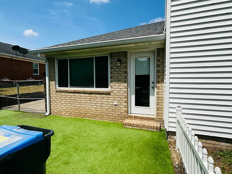 2214 Pepperidge Dr — Photo 25