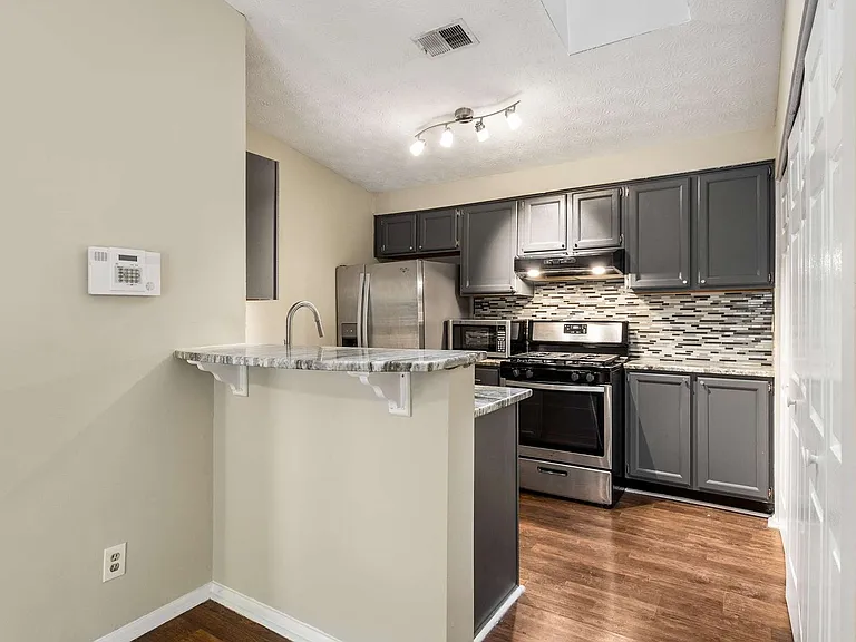 1292 Keys Lake Dr NE — Photo 14