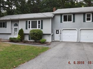 69 Manchester Rd, Steep Falls, ME 04085