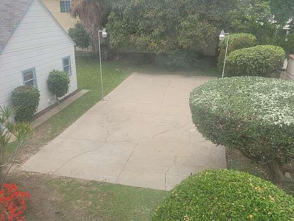 5th image of 8137 San Carlos Ave