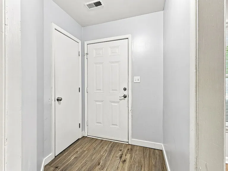 839 Dalewood Dr — Photo 15