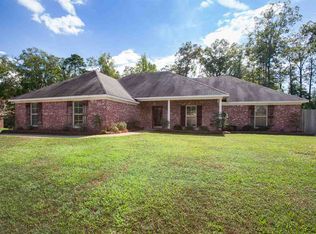 153 Stratford Dr, Brandon, MS 39042