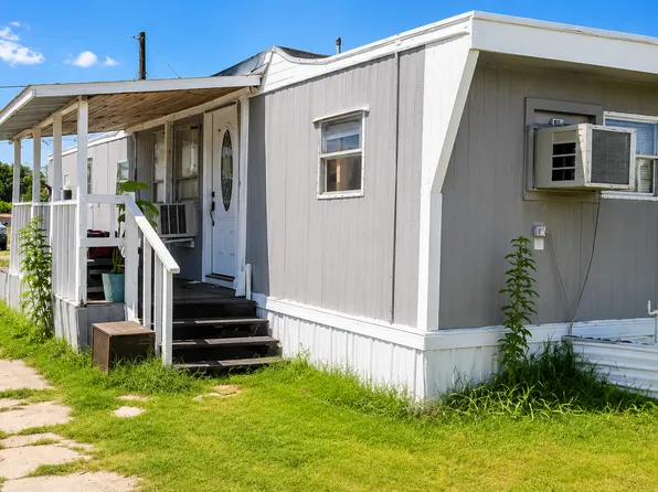 6036 E Belknap St, Haltom City, TX