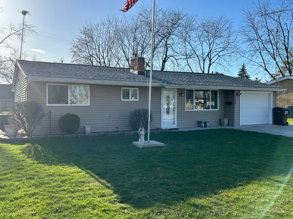 709 Ternes Rd, Tecumseh, MI 49286