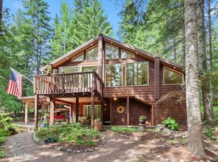 51 Paradise Ln, Priest River, ID 83856