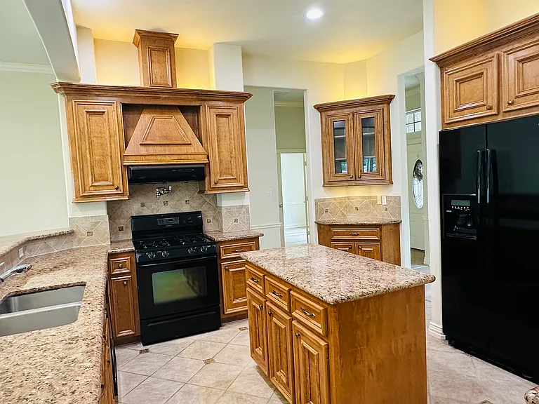 11918 Canyon Mills Dr — Photo 5