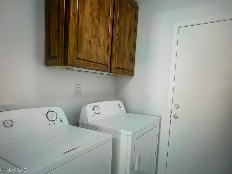 13213 E Mesquite Flat Spring Dr — Photo 2