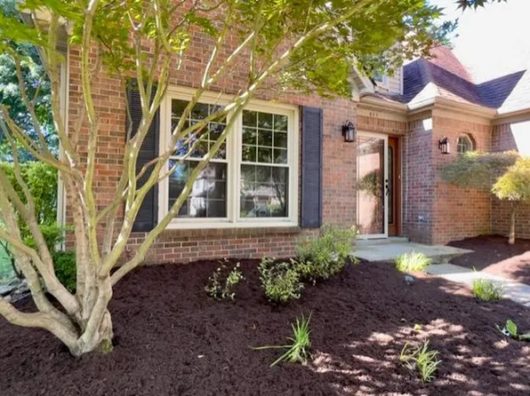 817 Willow Oak Cir, Lexington, KY 40514
