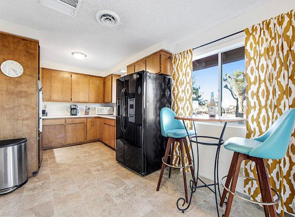 3rd image of 5224 Wind Song Ave