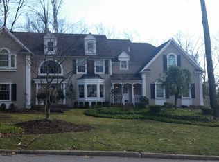 760 Highview Dr, Wyckoff, NJ 07481