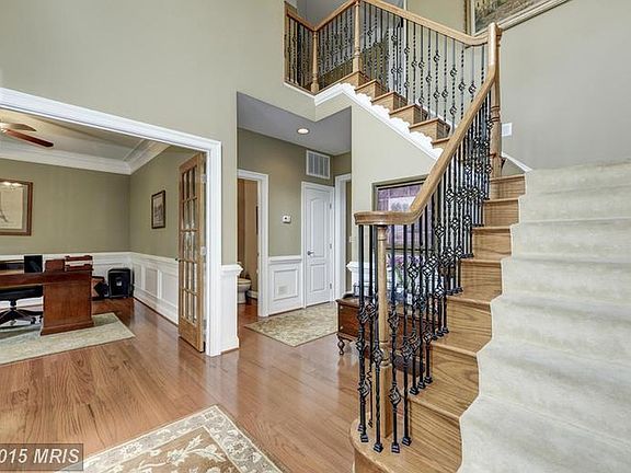 3rd image of 12580 Daffodil Dr
