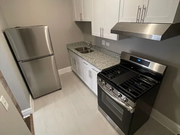 11023 S Vernon Ave APT 3B, Chicago, IL 60628