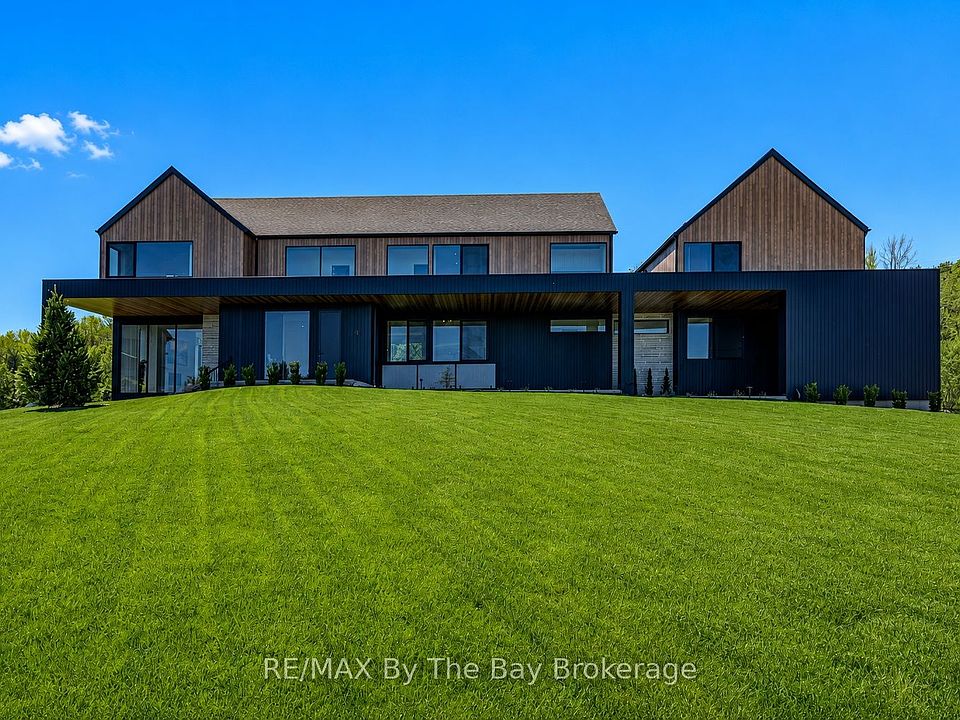 1st image of 18 Raintree Ct