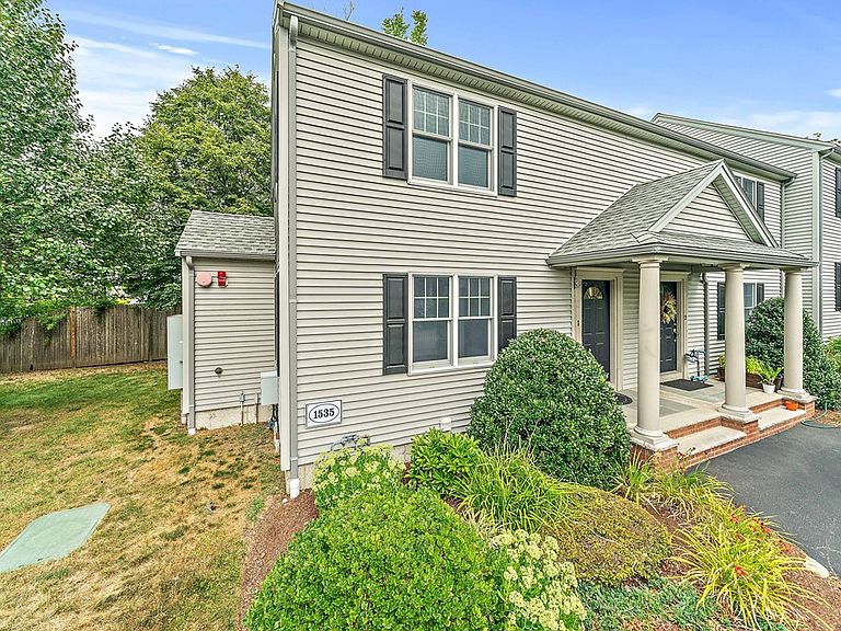 1535 Commercial St East Weymouth, MA, 02189 Apartments for Rent Zillow