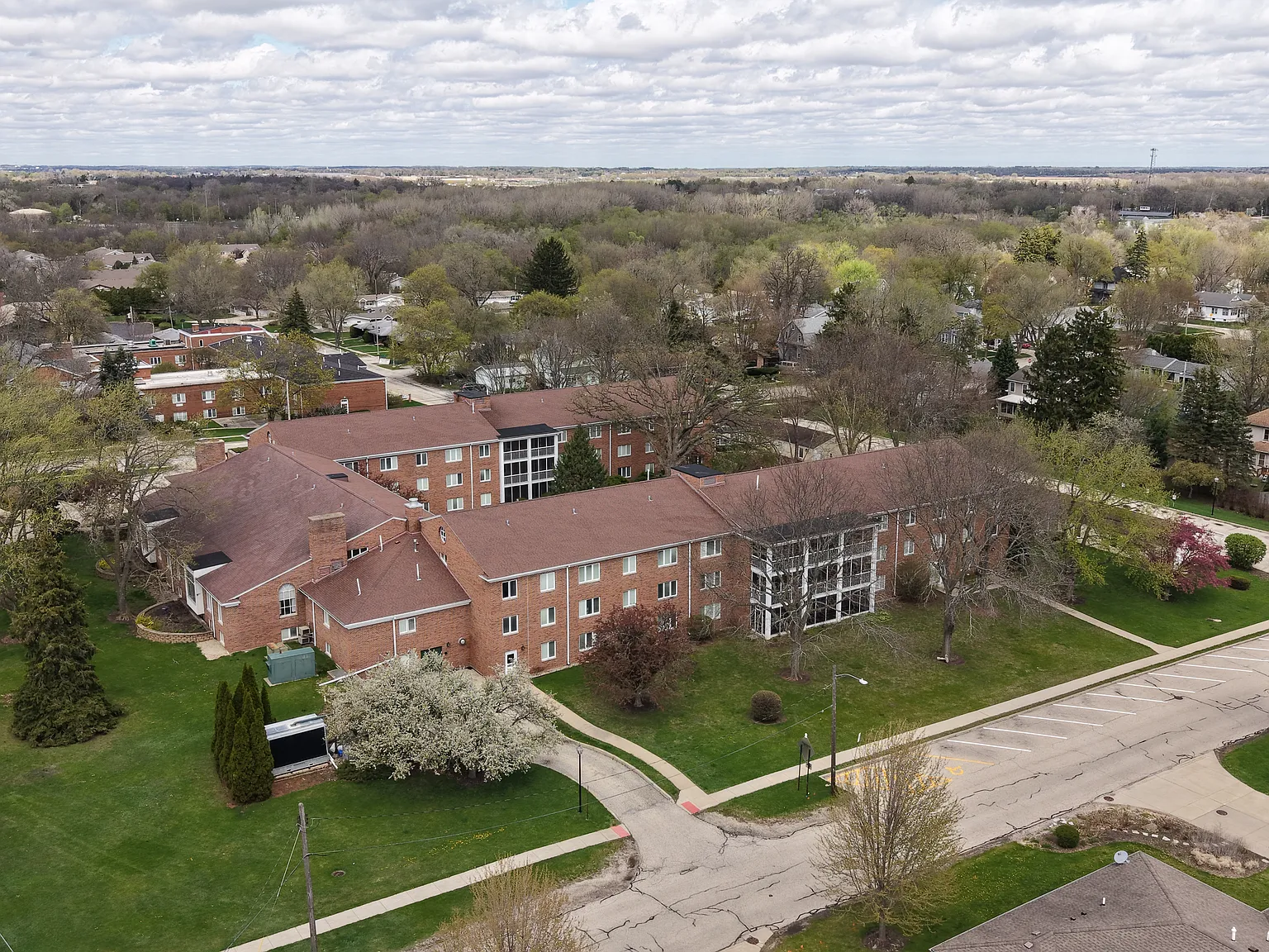 Legacy Village Apartments — Photo 2