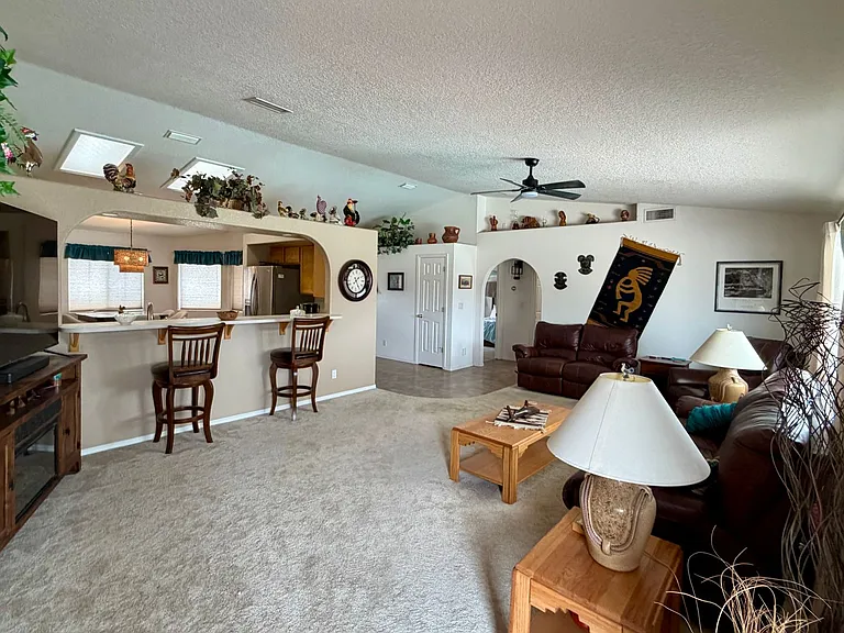 2199 Wallapai Dr — Photo 11