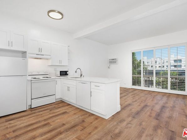 1440 Veteran Ave APT 546