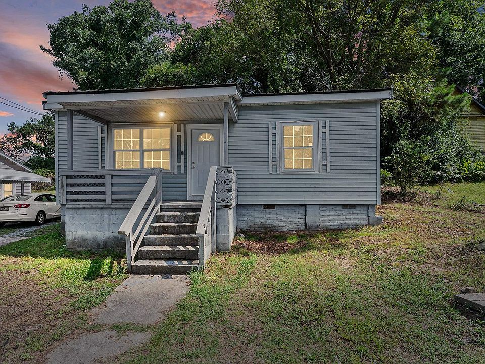 1st image of 204 Hunters Ct