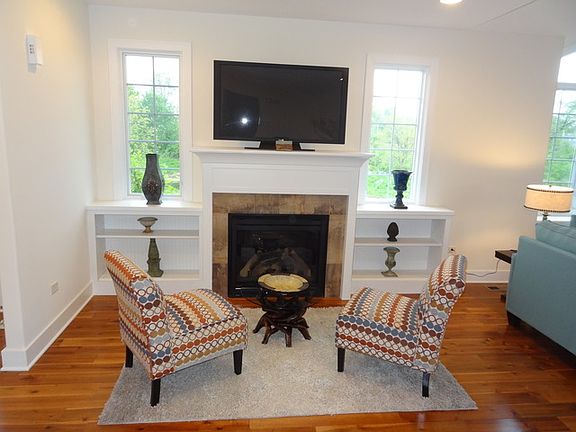 3rd image of 14629 Clover Ln