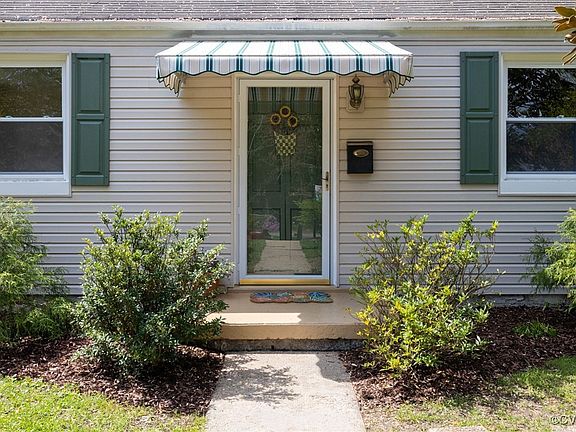 4th image of 6615 Fitzhugh Ave