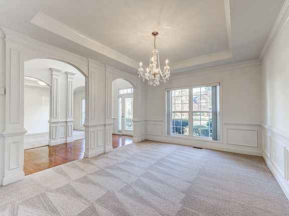 3rd image of 1733 Carissa Dr