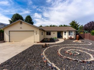 710 NW 21st Ct, Redmond, OR 97756