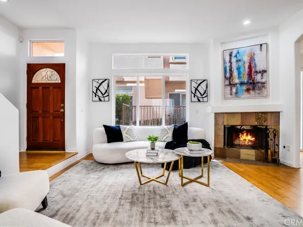 5242 Vesper Ave APT 2, Van Nuys, CA 91411