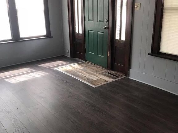 5th image of 702 E Lincoln Ave