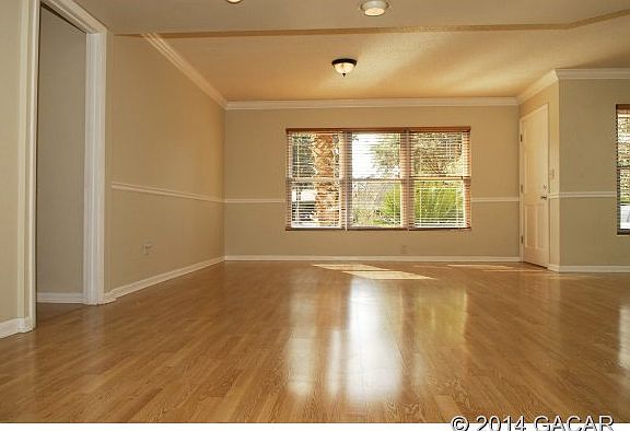 5th image of 4715 NW 36th Ct
