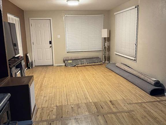5th image of 594 5th St