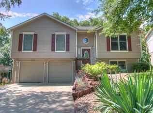 9811 NW 86th Ter, Kansas City, MO 64153