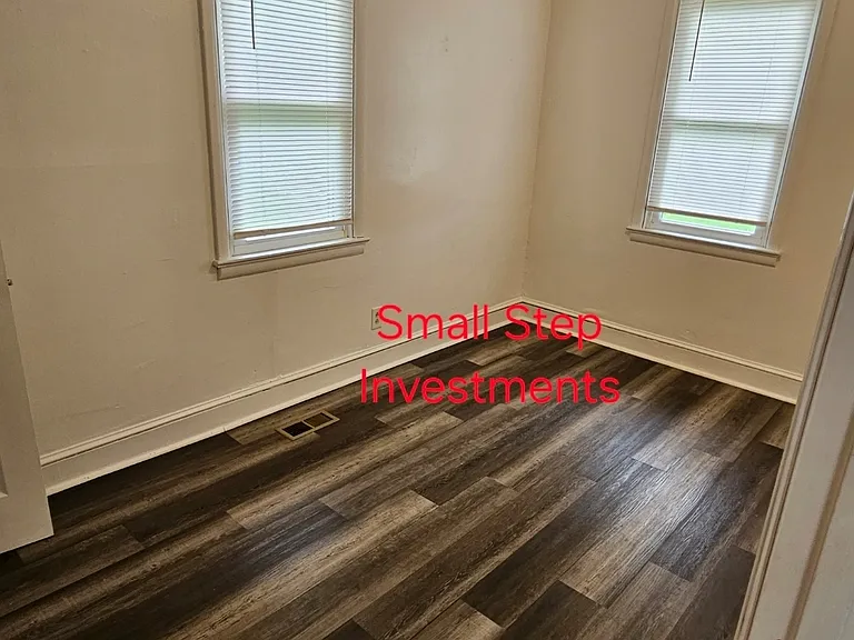 241 Ocran Rd — Photo 7