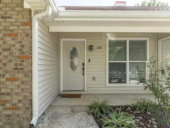 2nd image of 100 Ashlund Dr